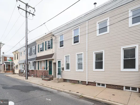 4820 Garden St, Philadelphia, PA 19137