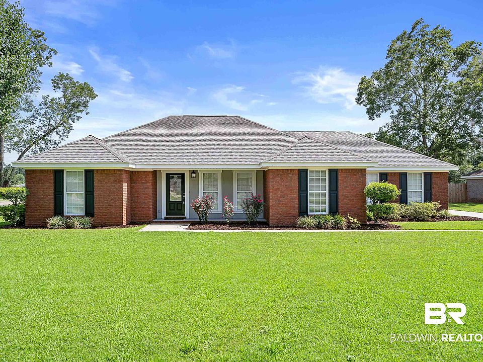 1st image of 18950 Pecan Ln