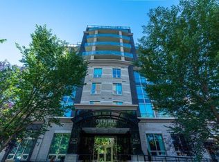 701 3rd Ave SW #403, Calgary, AB T2P5R3