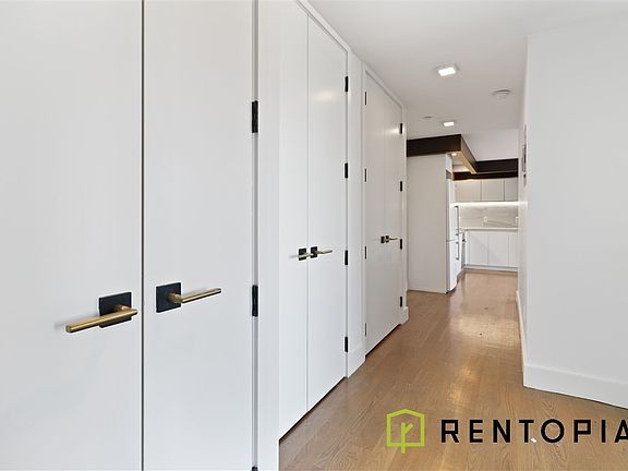 4th image of 125 Borinquen Pl APT 609