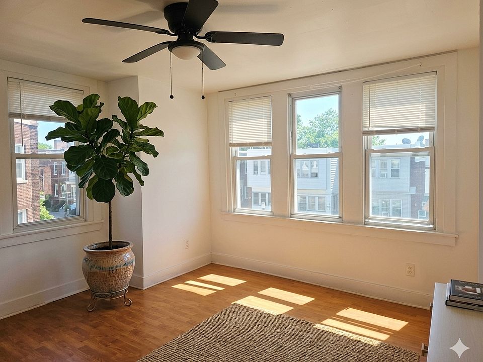 1st image of 2331 S 68th St #2