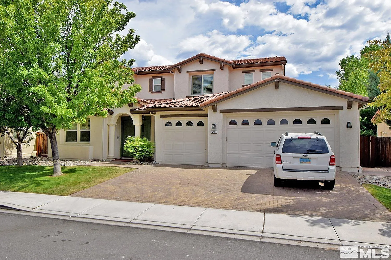 410 Teramo Ct photo 1