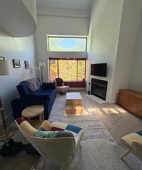 352 N Greeley Ave — Photo 6