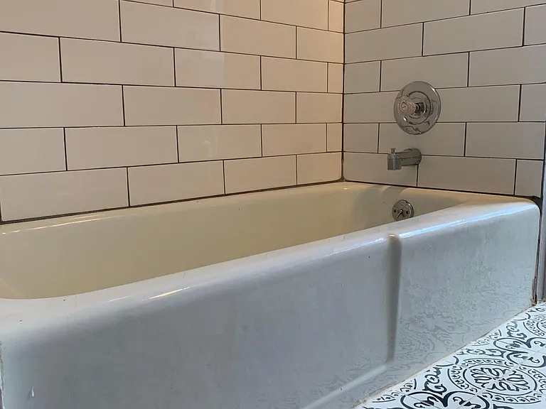 125 E Washington St #2 — Photo 14