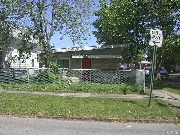 5th image of 2642 Welch Ave
