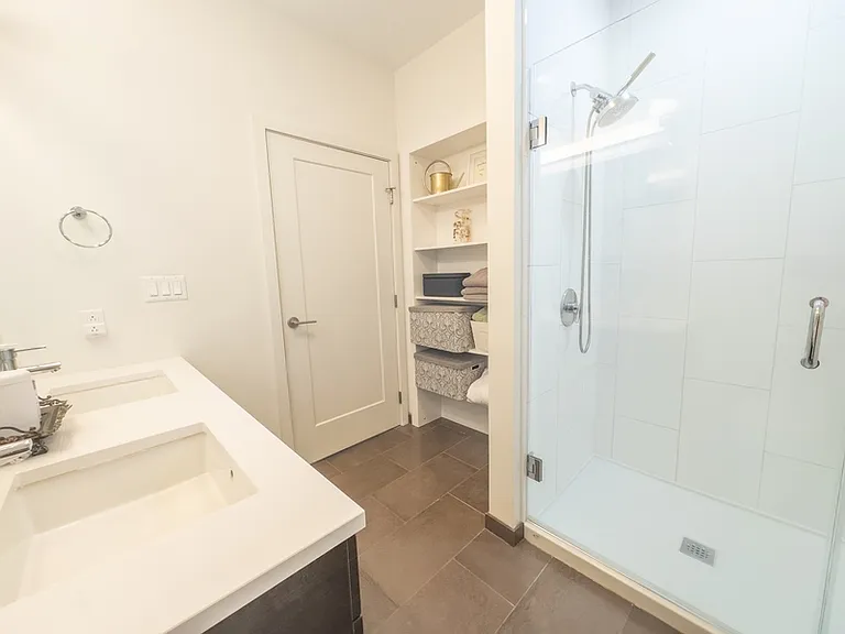 65 Lewis St #204 — Photo 17