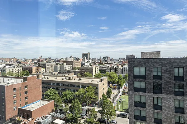 Sold by Halstead Real Estate | media 28