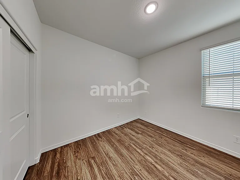 815 S 150th Dr — Photo 15