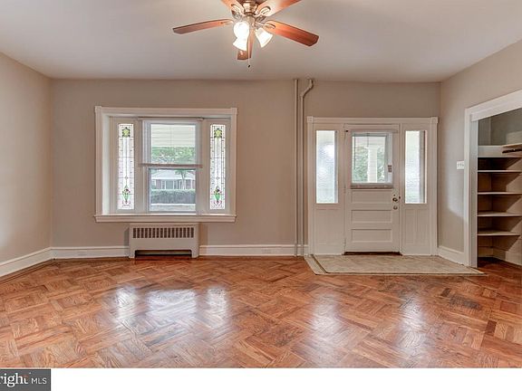 5th image of 12 N Scott Ave