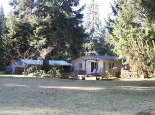 49758 Huckleberry Rd, Oakridge, OR 97463