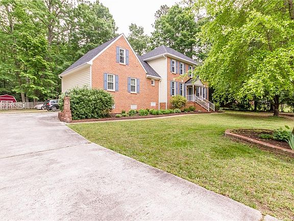 2nd image of 11711 Beechwood Forest Dr