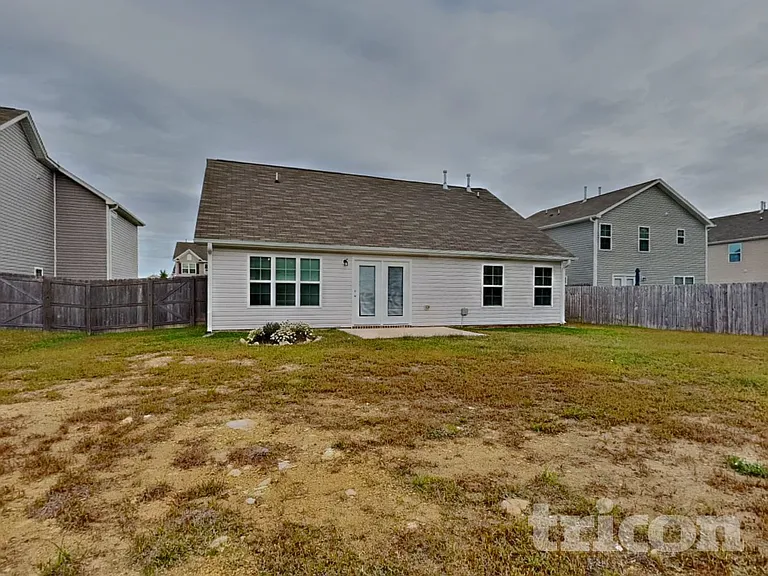 219 Plains Dr — Photo 14