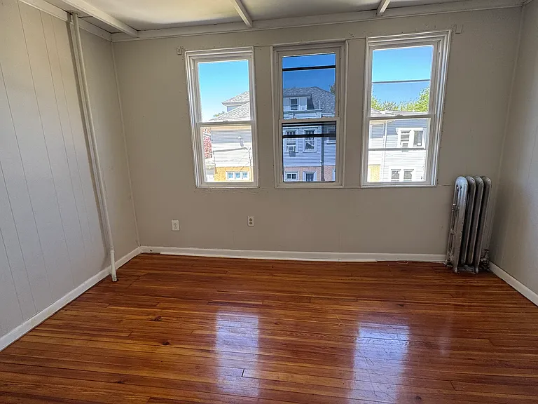 410 Commonwealth Ave — Photo 10