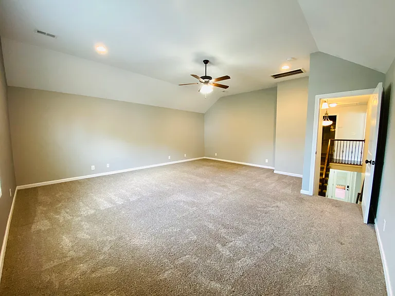 1194 Eagles Bluff Dr — Photo 20