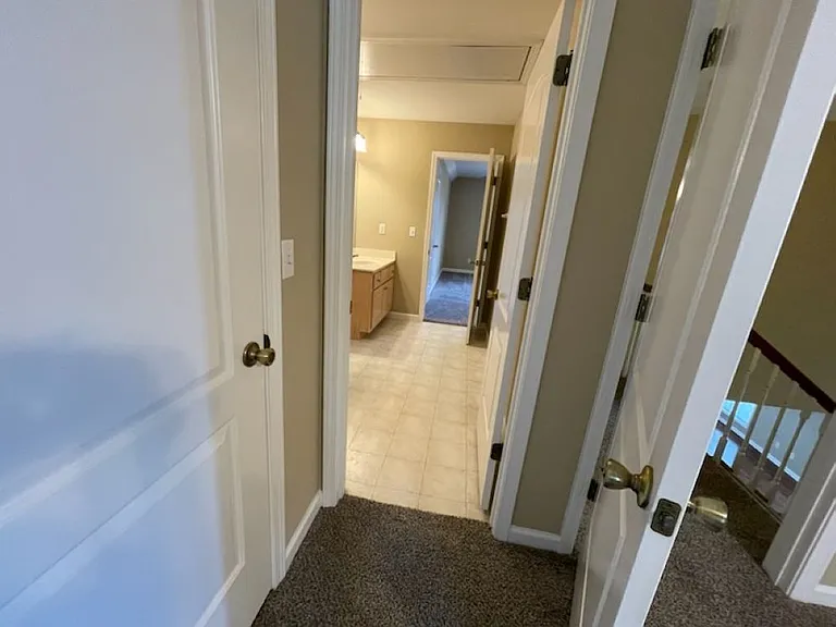 1625 Farmington Dr — Photo 15