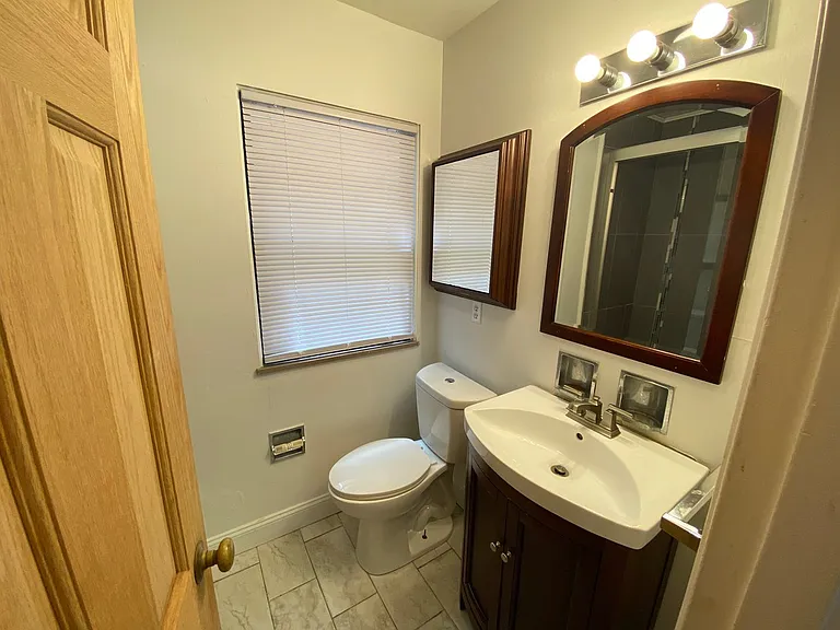 N High St 2213-2215 TPP — Photo 10