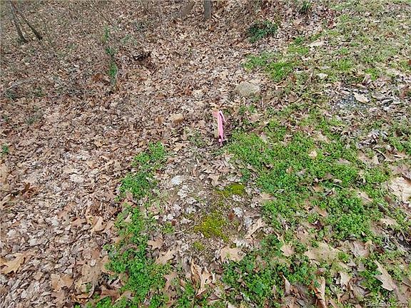 3rd image of 2047 Samantha Dr Lot 9