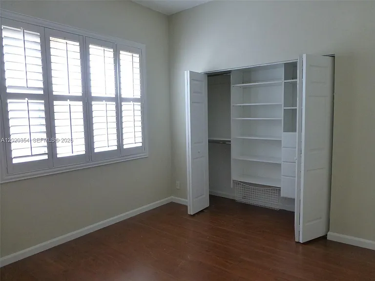 1139 Chenille Cir — Photo 21