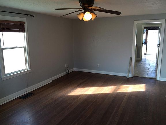 Down Stairs Greatroom