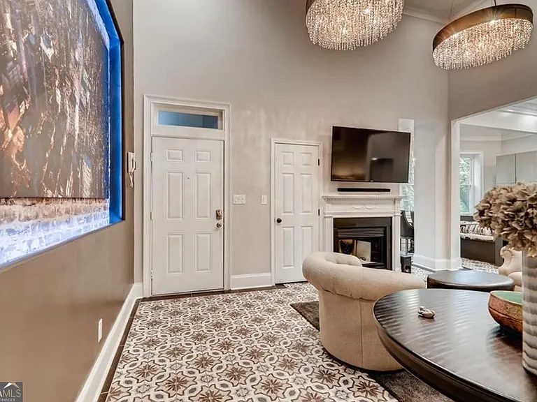 1116 Piedmont Ave NE #5 — Photo 5