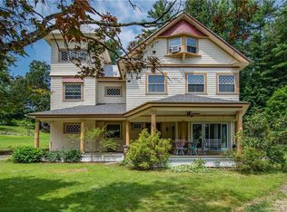 59 Highland Ave, New Hartford, CT 06057