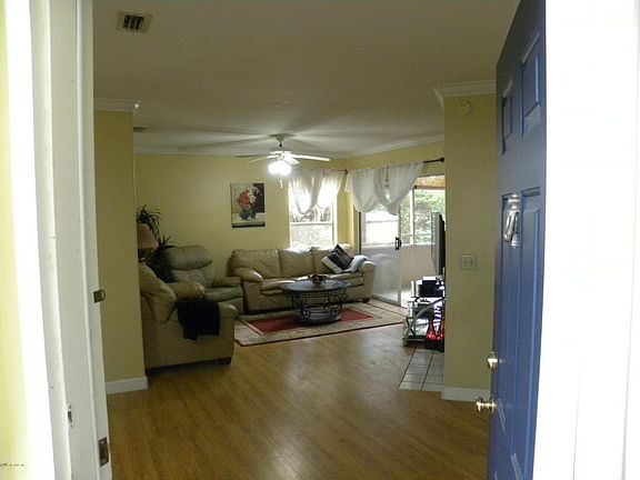 5th image of 1800 The Greens Way APT 605