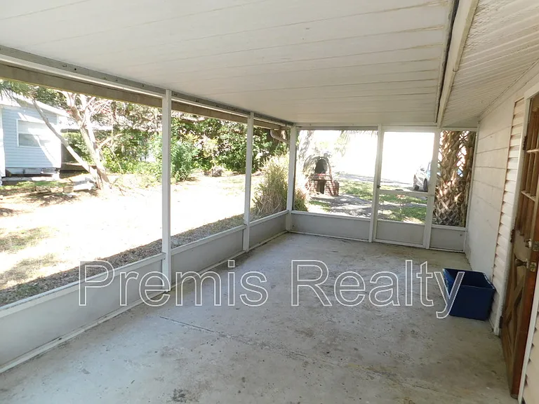 2686 Sunset Dr #B — Photo 17