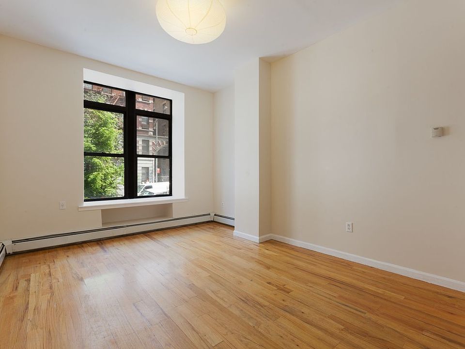 1st image of 324 W 113th St APT 1