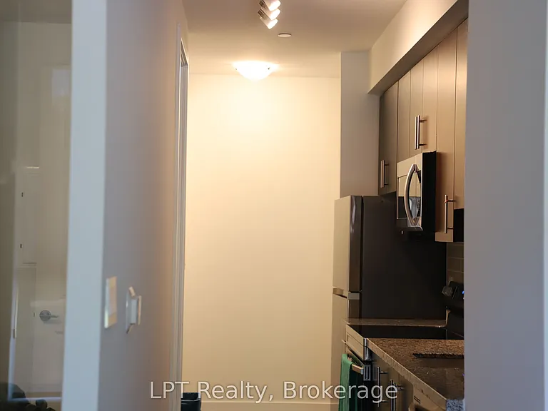 556 Marlee Ave #108 — Photo 4