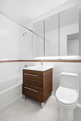 4th image of 351 E 84th St APT 22A