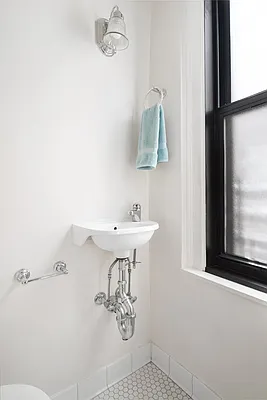 Sold by Compass | media 12