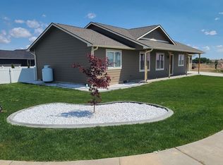 39 Sunwest Dr, Ephrata, WA 98823