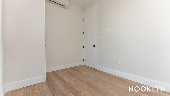 Rented by Nooklyn NYC LLC | media 5