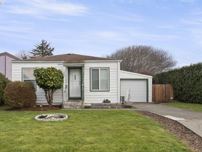 1055 Baltimore Ave SE, Bandon, OR, 97411