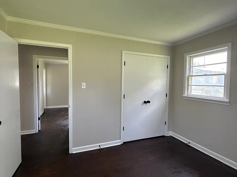1228 Old Brighton Rd — Photo 11