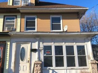 7 W Washington St, Paulsboro, NJ 08066