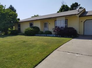 2125 Rainier Ave, Richland, WA 99354