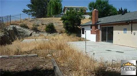 5th image of 11310 Gladstone Ave