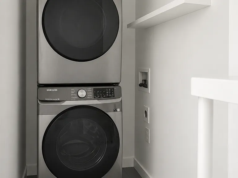 120 Limerock St #1 — Photo 5