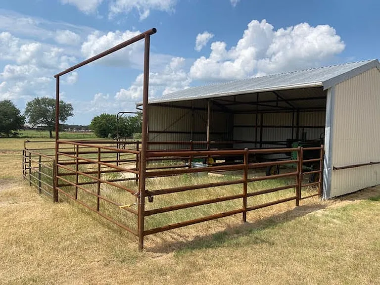 4392 County Road 229 — Photo 11