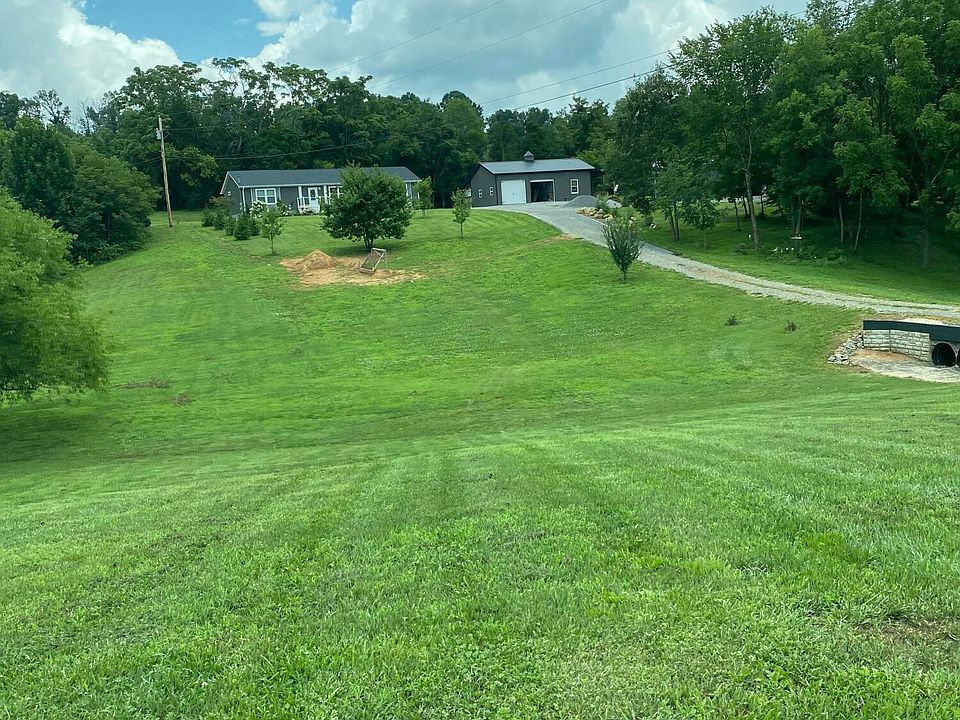 2nd image of 1500 E Fork Rd