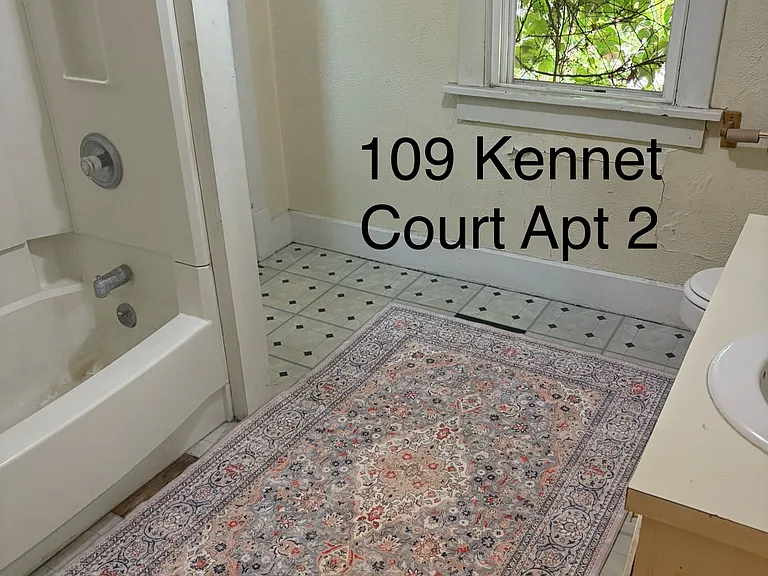 109 Kennet Ct NW #2 — Photo 4