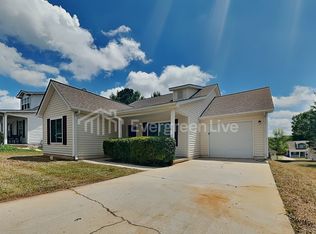 402 Tina Hely Ct, Stockbridge, GA 30281