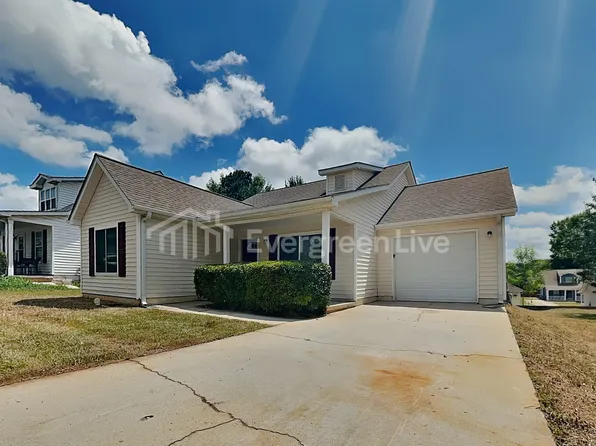 402 Tina Hely Ct, Stockbridge, GA 30281