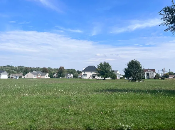 810 Whitetail Pl, Marengo, IL 60152