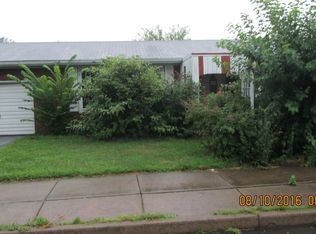 65 Dagobert St, Wilkes Barre, PA 18702
