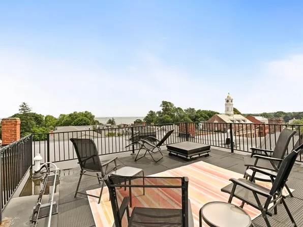 16 Main St APT 302, Plymouth, MA 02360