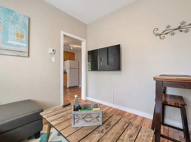 545 Atlantic St #COACH — Photo 6