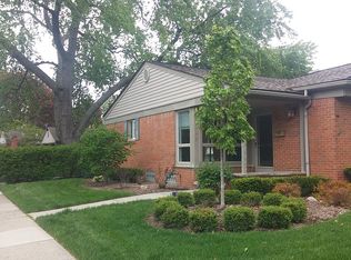 2026 Massoit Rd, Royal Oak, MI 48073