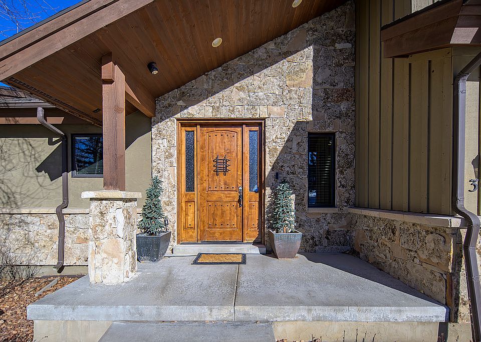 Front entry way